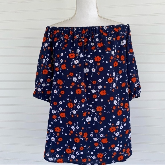 Off the shoulder blouse Size Medium MMK - Picture 2 of 9